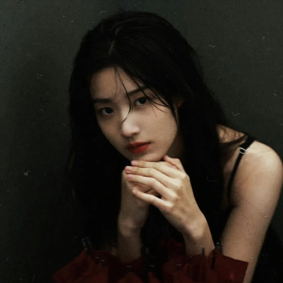 霍先生眼睛怎么又红了